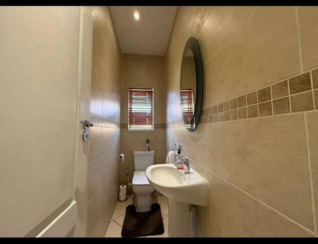 2 BEDROOM TOWNHOUSE FOR SALE IN LIEFDE EN VREDE